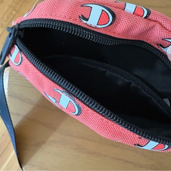 Champion Belt Bag - Picture 8 of 8